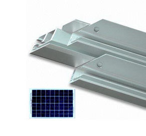 銀色の陽極酸化されたアルミニウム太陽電池パネル フレームのゆとりのサテンの青銅 35*35mm