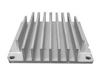 6063-T5 alodine の表面処理のアルミニウム脱熱器放出を機械で造ります